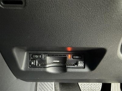 2026 Toyota ALPHARD — фото 13