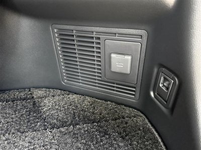 2026 Toyota ALPHARD — фото 32