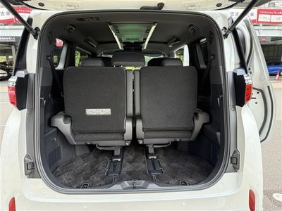 2026 Toyota ALPHARD — фото 28
