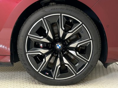 2025 BMW I7 photo 10