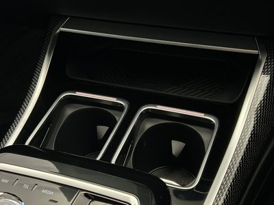 2025 BMW I7 thumbnail 38