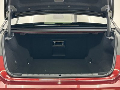 2025 BMW I7 thumbnail 17