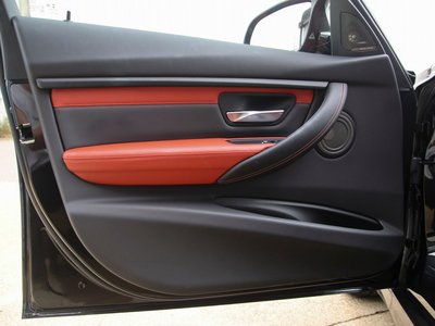 2017 BMW M3 SEDAN thumbnail 36