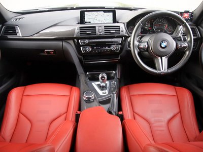 2017 BMW M3 SEDAN thumbnail 18