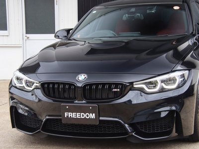 2017 BMW M3 SEDAN photo 3
