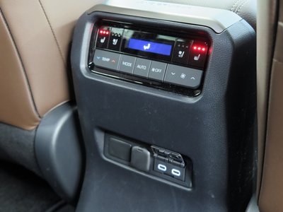 2024 Toyota LAND CRUISER 250 — фото 92