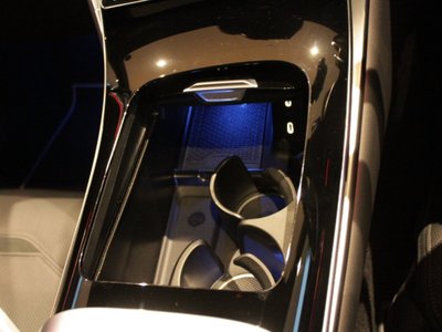 2025 Mercedes-BENZ GLC AMG 照片 13