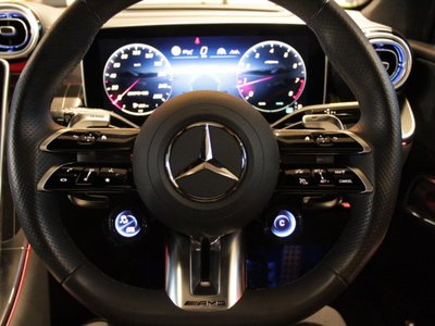 2025 Mercedes-BENZ GLC AMG 照片 10