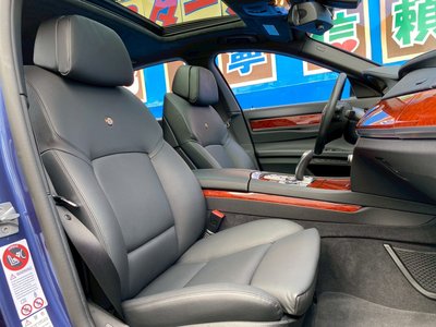 2011 BMW Alpina B7 照片 12