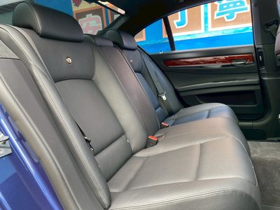 2011 BMW Alpina B7 照片 15