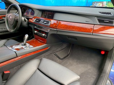 2011 BMW Alpina B7 照片 13