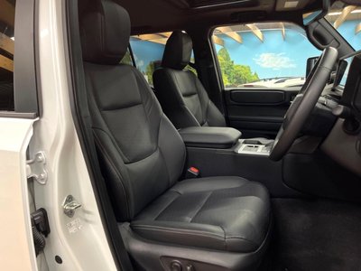 صورة 8 لـ 2024 Toyota LAND CRUISER 250