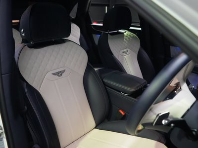 2022 Bentley BENTAYGA 缩略图 3