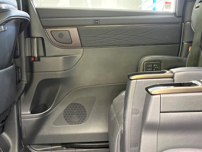 صورة 51 لـ 2023 Toyota ALPHARD