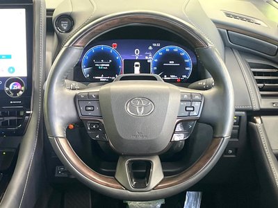 صورة 60 لـ 2023 Toyota ALPHARD