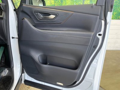 صورة 43 لـ 2023 Toyota ALPHARD
