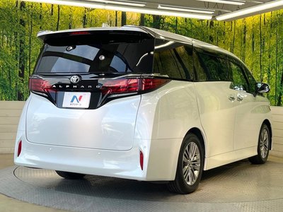 صورة 24 لـ 2023 Toyota ALPHARD