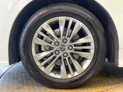 صورة 42 لـ 2023 Toyota ALPHARD