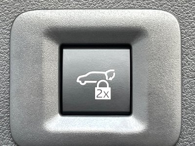 صورة 57 لـ 2023 Toyota ALPHARD
