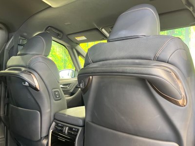 صورة 46 لـ 2023 Toyota ALPHARD