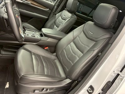 2023 Cadillac XT6 — фото 4