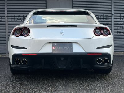 2018 Ferrari GTC4 LUSSO — фото 8