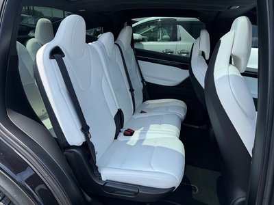 2017 Tesla MODEL X 照片 8