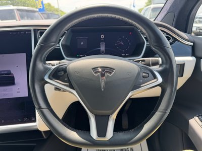2017 Tesla MODEL X 照片 6