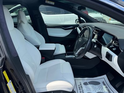 2017 Tesla MODEL X 照片 7