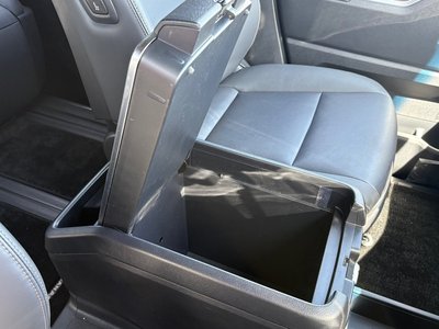 2024 Toyota GRAND ACE 照片 30