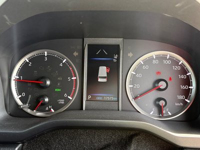 2024 Toyota GRAND ACE 照片 17