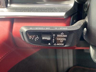 2022 Porsche PANAMERA thumbnail 36