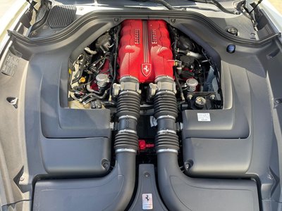2011 Ferrari CALIFORNIA — фото 14