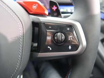 2025 BMW M5 thumbnail 30