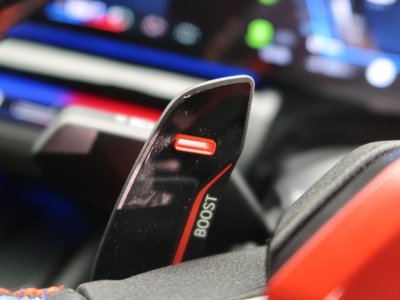 2025 BMW M5 thumbnail 34