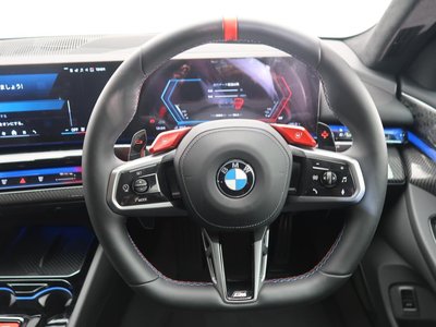2025 BMW M5 thumbnail 41