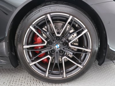 2025 BMW M5 thumbnail 51