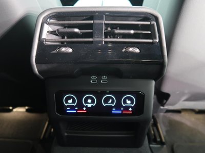 2025 BMW M5 thumbnail 42