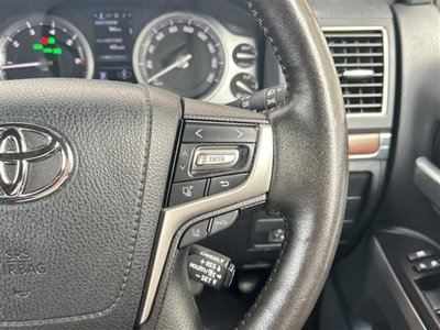 2016 Toyota LAND CRUISER 200 thumbnail 34