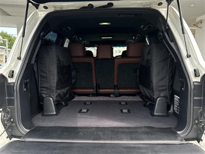 2016 Toyota LAND CRUISER 200 thumbnail 12