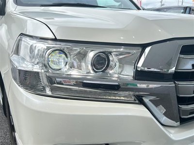 2016 Toyota LAND CRUISER 200 thumbnail 15