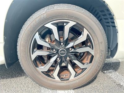 2016 Toyota LAND CRUISER 200 thumbnail 23