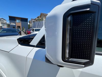 2025 Lexus GX — миниатюра 63