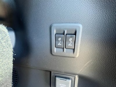 2025 Lexus GX — миниатюра 52