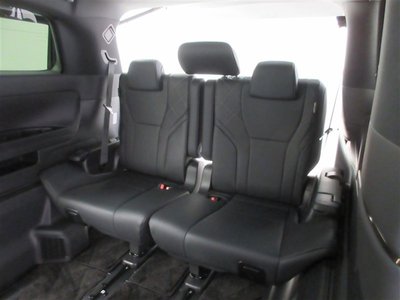 2024 Toyota VELLFIRE photo 11