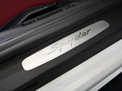 2021 Porsche 718 SPYDER thumbnail 31