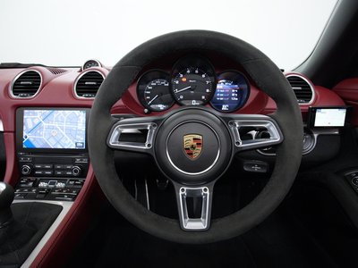 2021 Porsche 718 SPYDER thumbnail 19