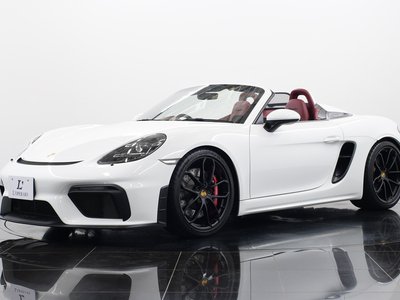 2021 Porsche 718 SPYDER thumbnail 37