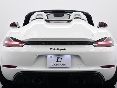 2021 Porsche 718 SPYDER thumbnail 47