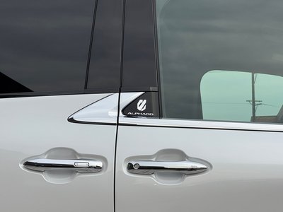 2025 Toyota ALPHARD — фото 25